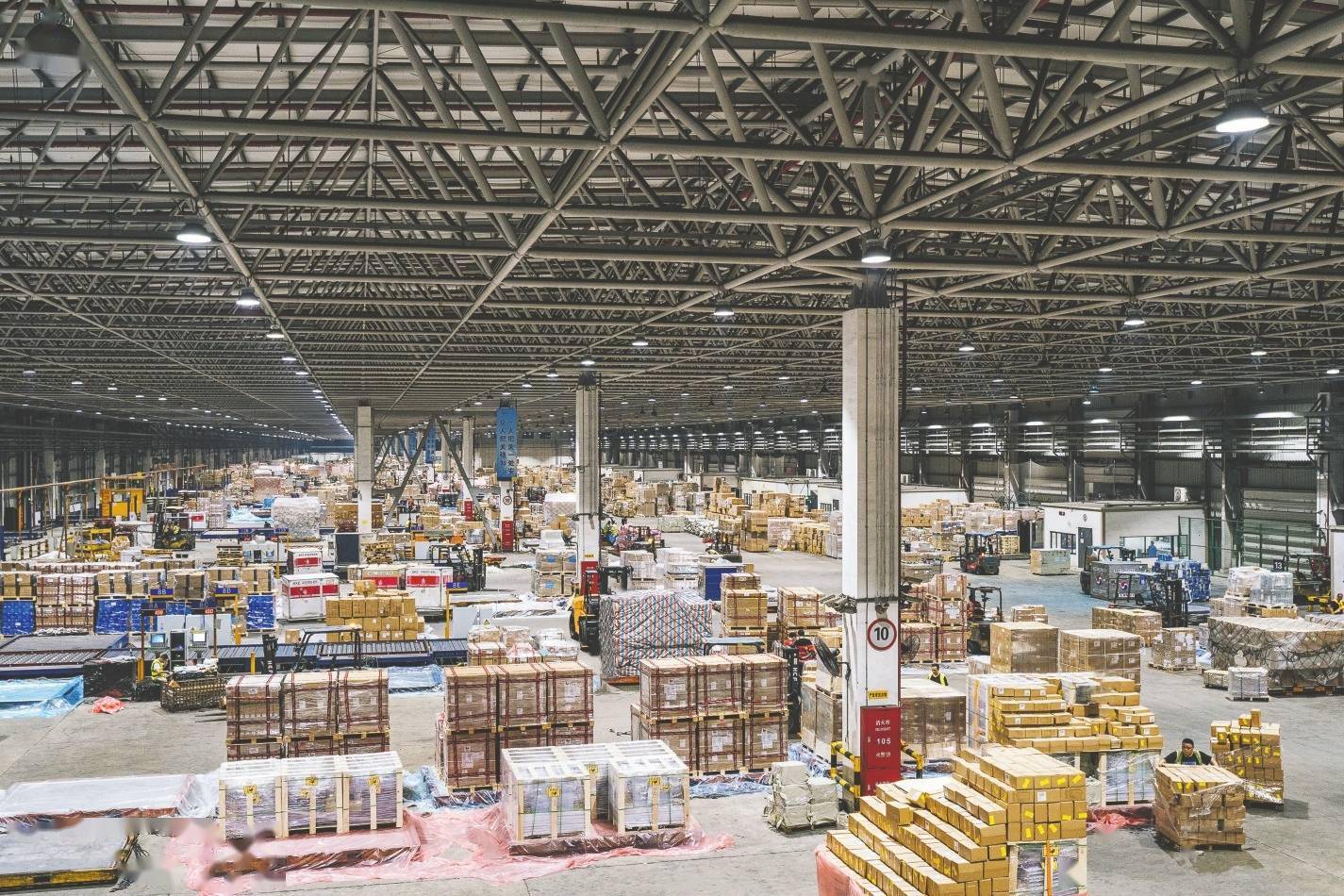 某国际物流公司的航空货运合作